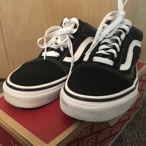 Vans old school sneakers in us 7