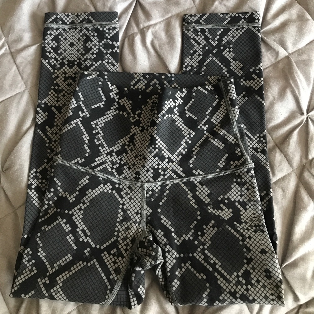 Lululemon Wunder Crop high waist
