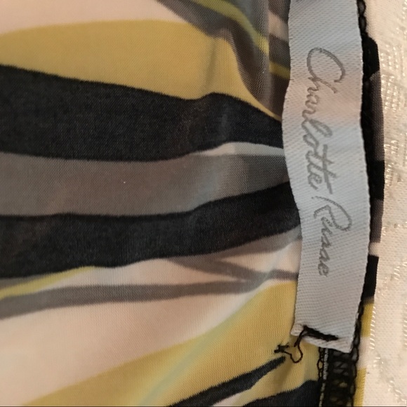 Halter top - Picture 4 of 4