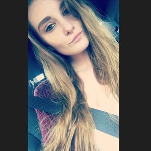 Meet your Posher, Kelsey