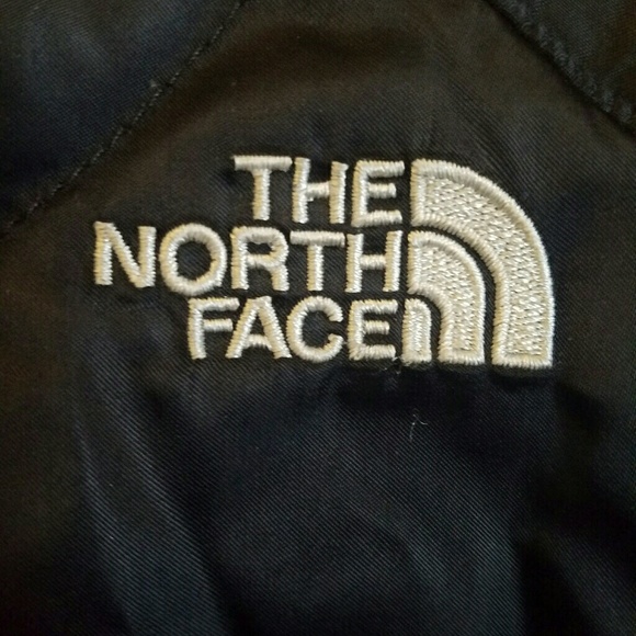 *SOLD* Black North Face Coat - Picture 7 of 8