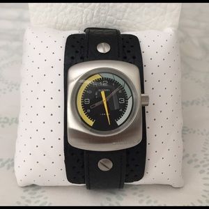 Diesel DZ2055 Vintage Wide Leather Strap Watch