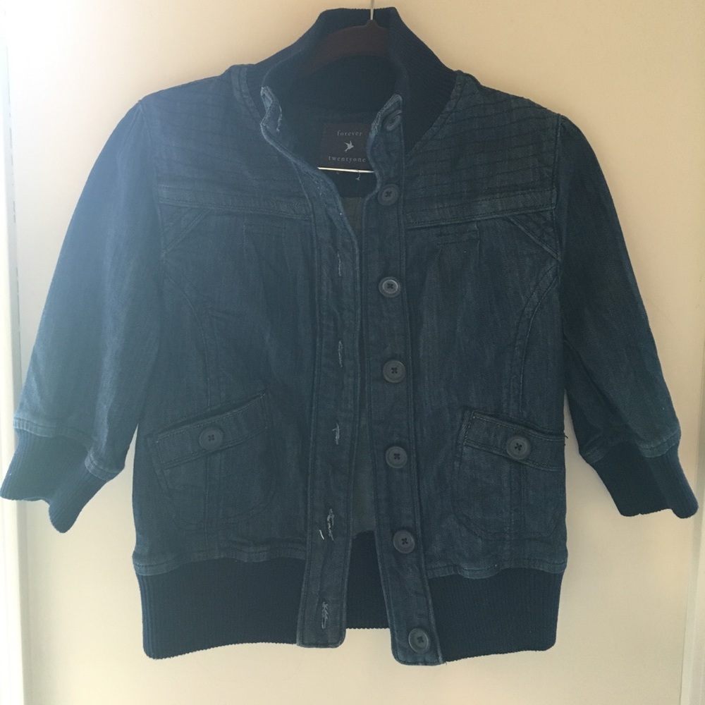 NWOT Size M bomber jacket F21.