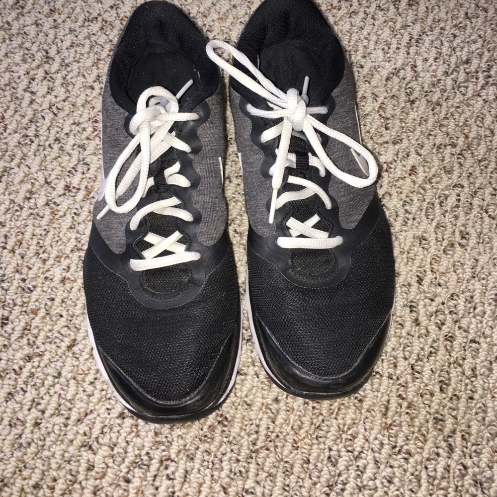Women's Nike shoes