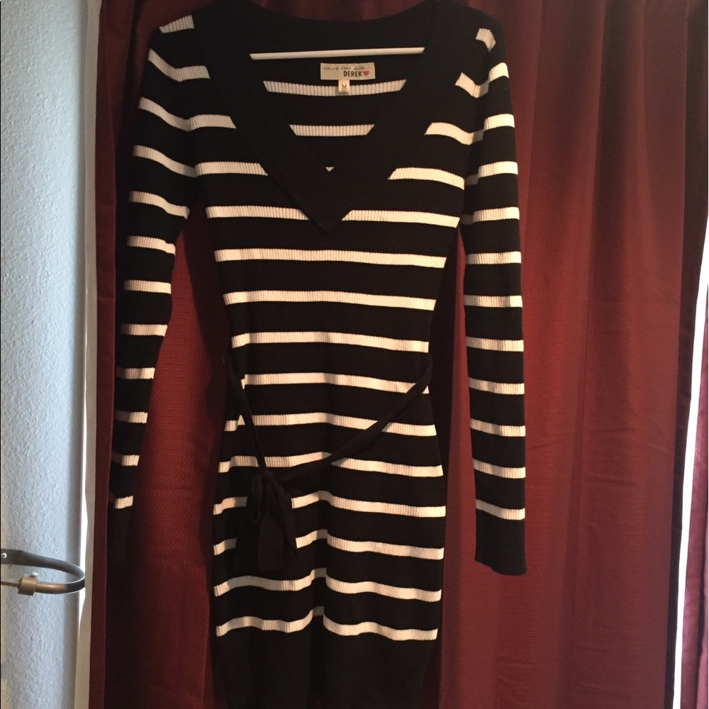 Derek Heart sweater dress