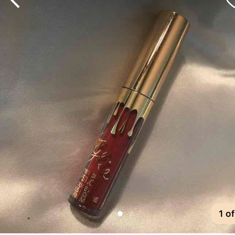 mini kylie cosmetic lipstick