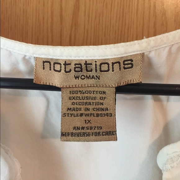 Top - Picture 2 of 2