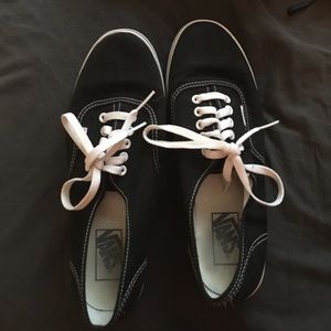 Black vans