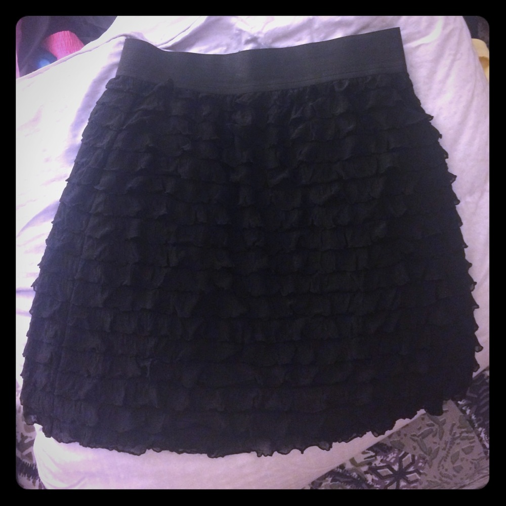 Ruffled black skirt
