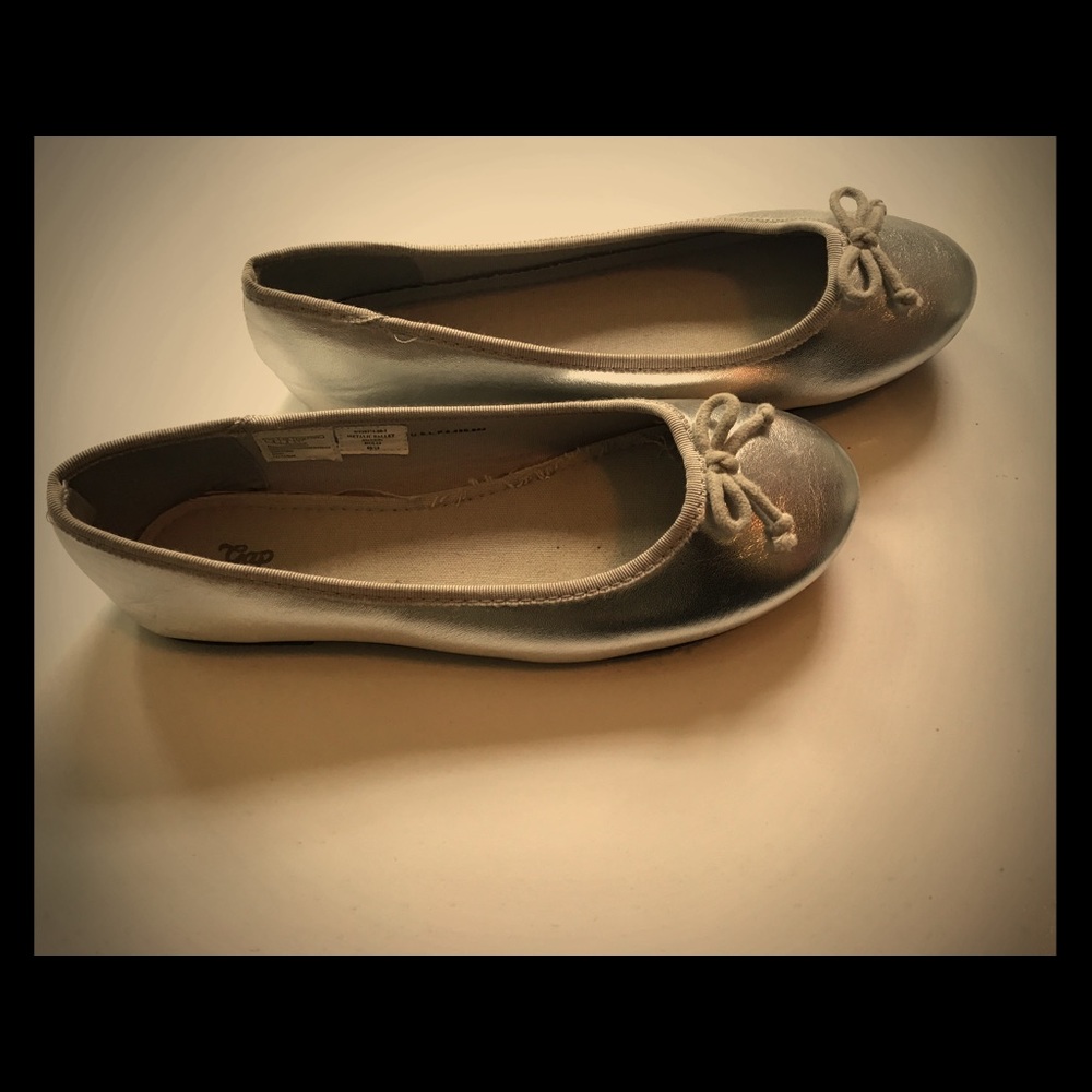 Silver flats