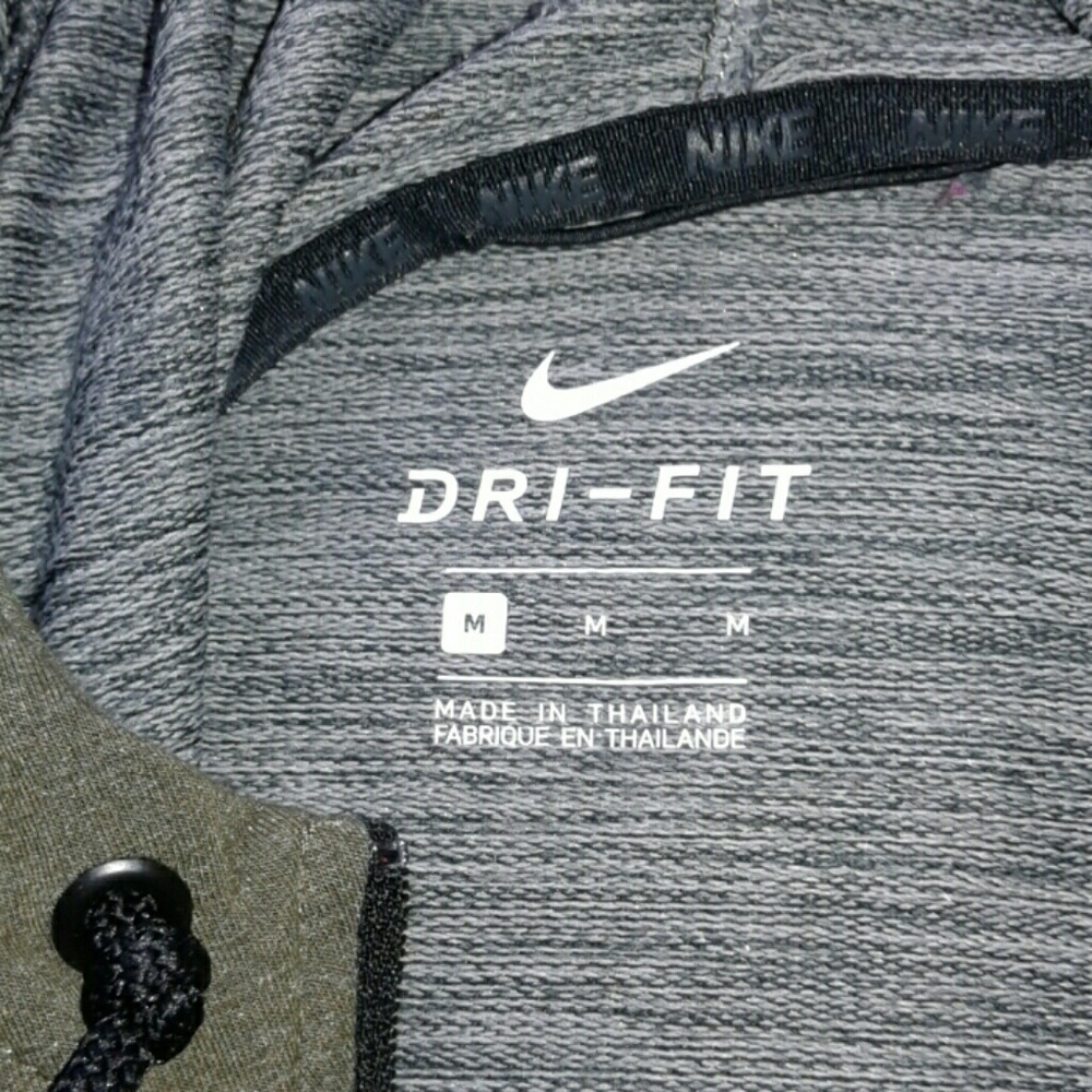 Dri- fit Nike hoodie