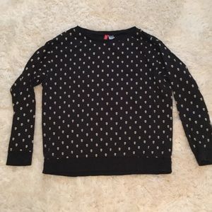 H&M Skull Printed Sweatshirt