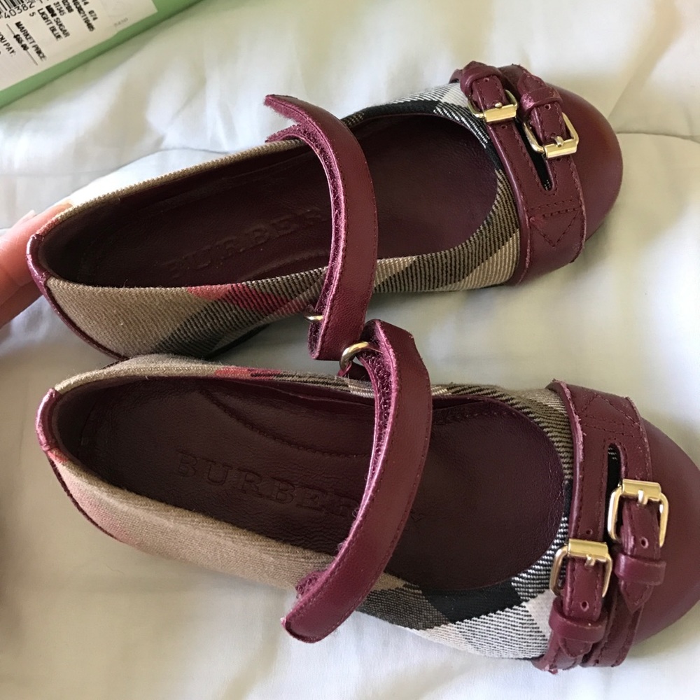 Burberry baby girl's shoes