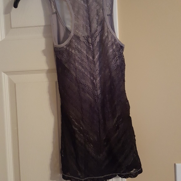 Tank top - Picture 2 of 4