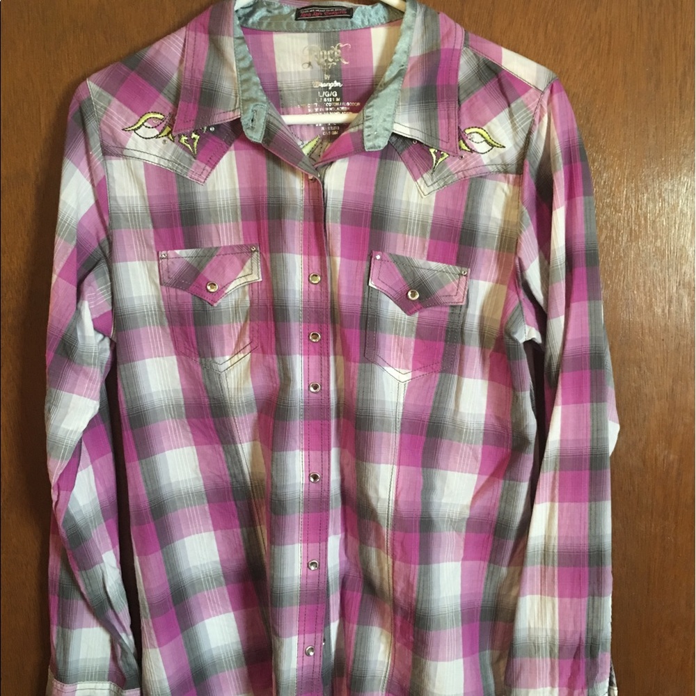 🐴Cavendars Rock 47 embroidered shirt.