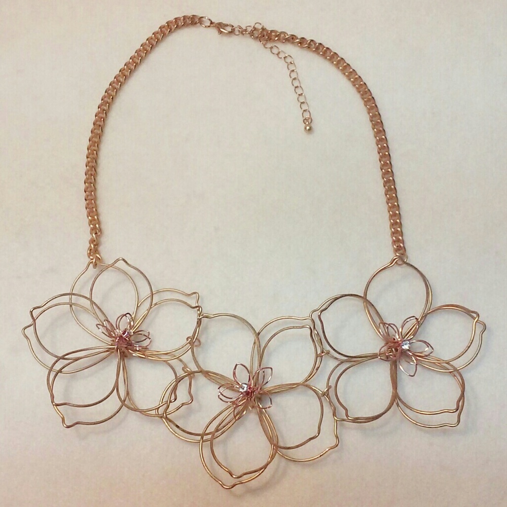 Flower Power Sculpted Necklace
