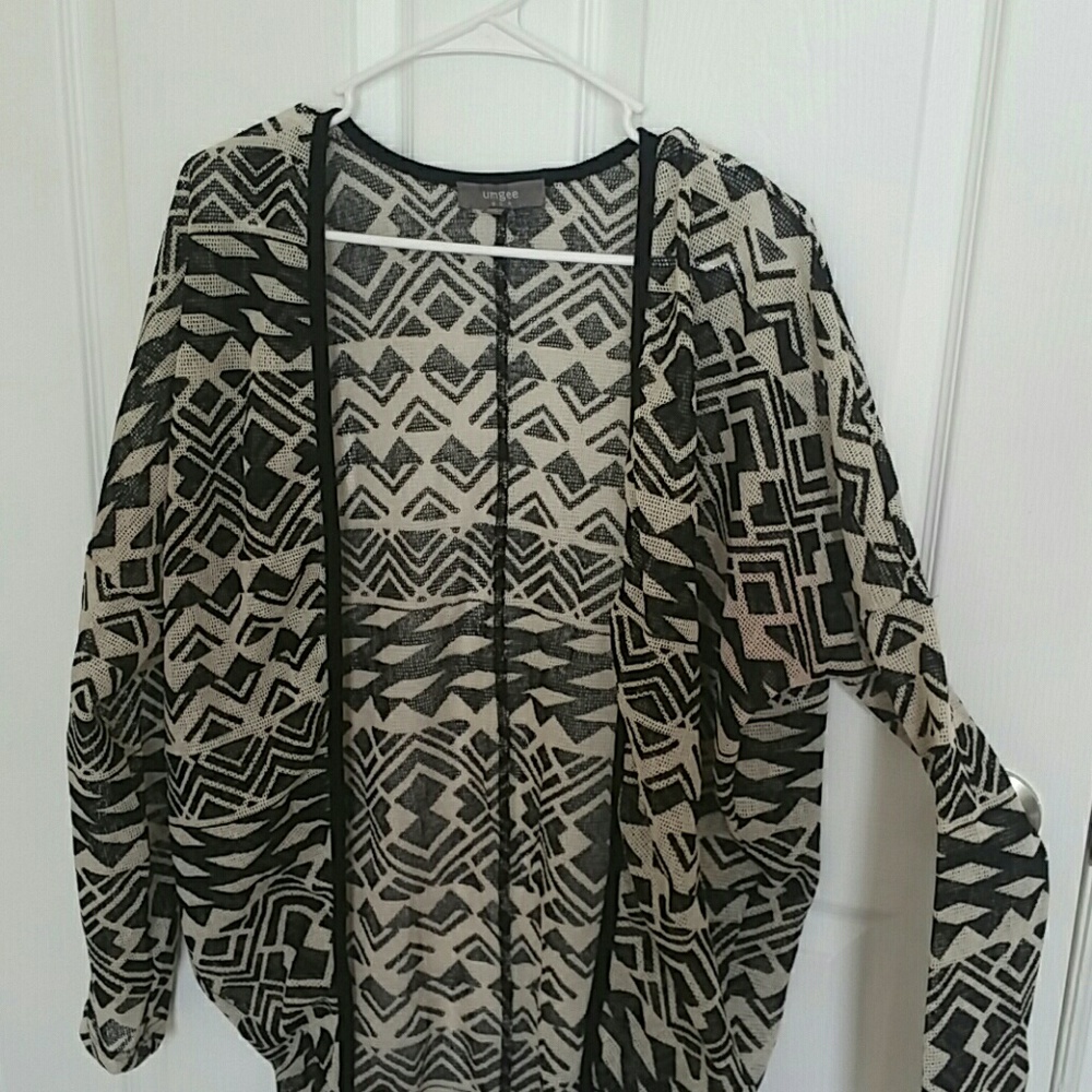 Tribal print cardigan