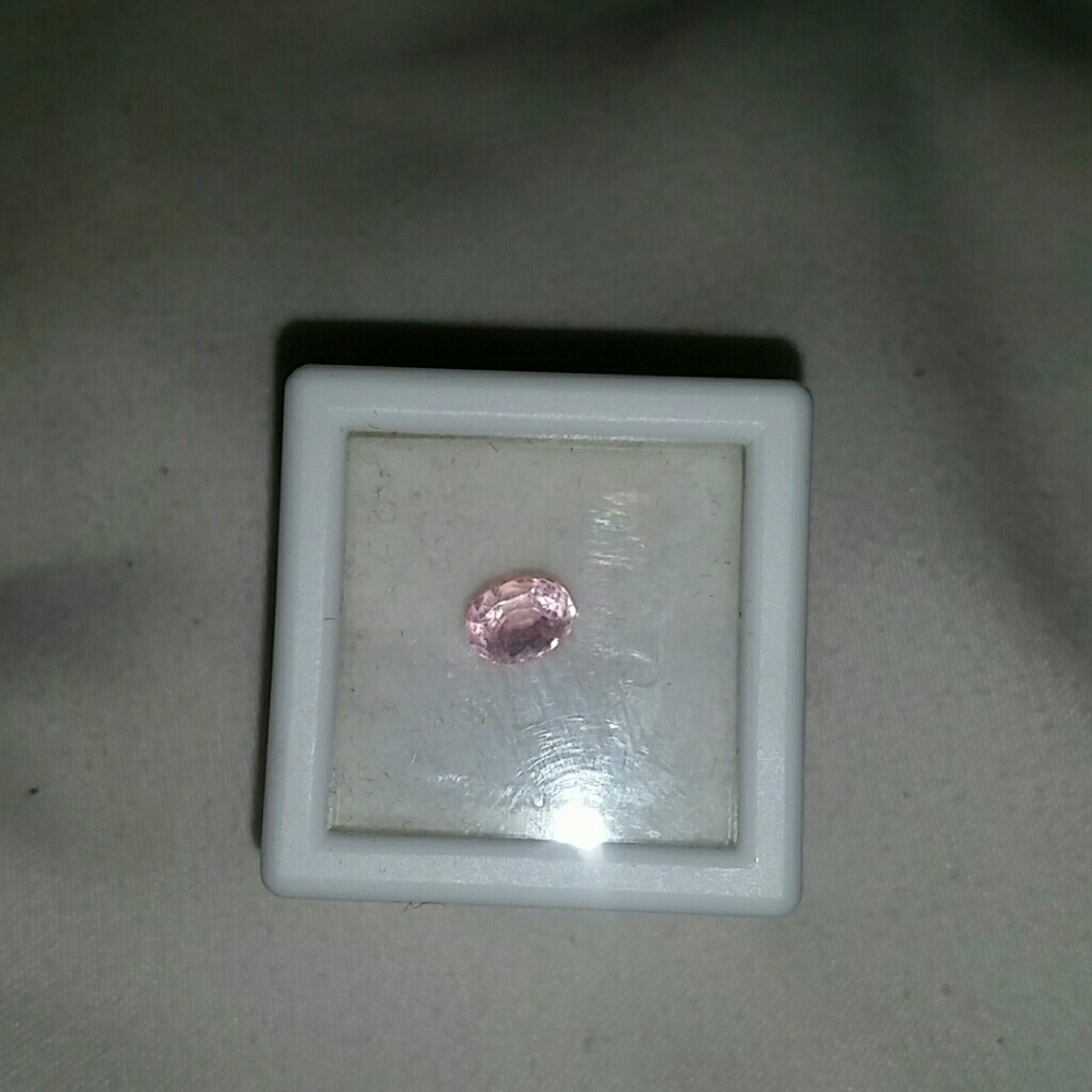 ceylon sapphire gemstone