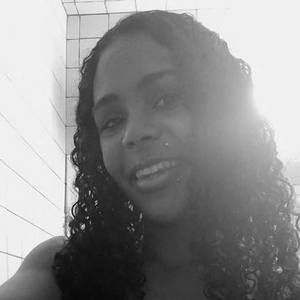 Meet your Posher, Monique