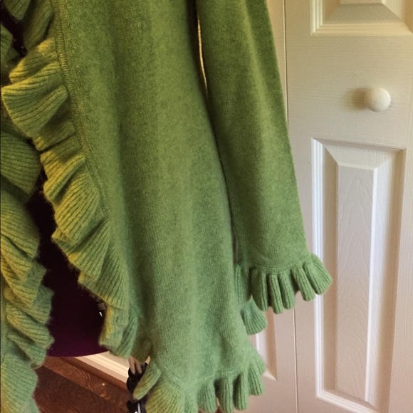 Cashmere sweater