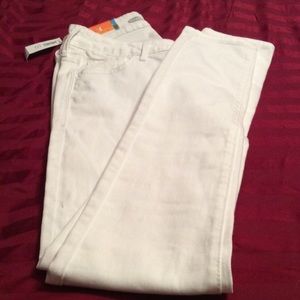 NWT Old Navy White Jeans