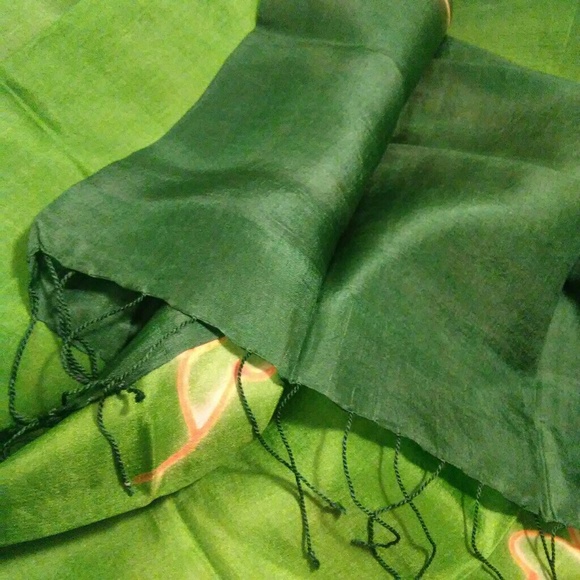 Elegant 💯%PURE MULBERRY SILK LONG SCARF! - Picture 4 of 5