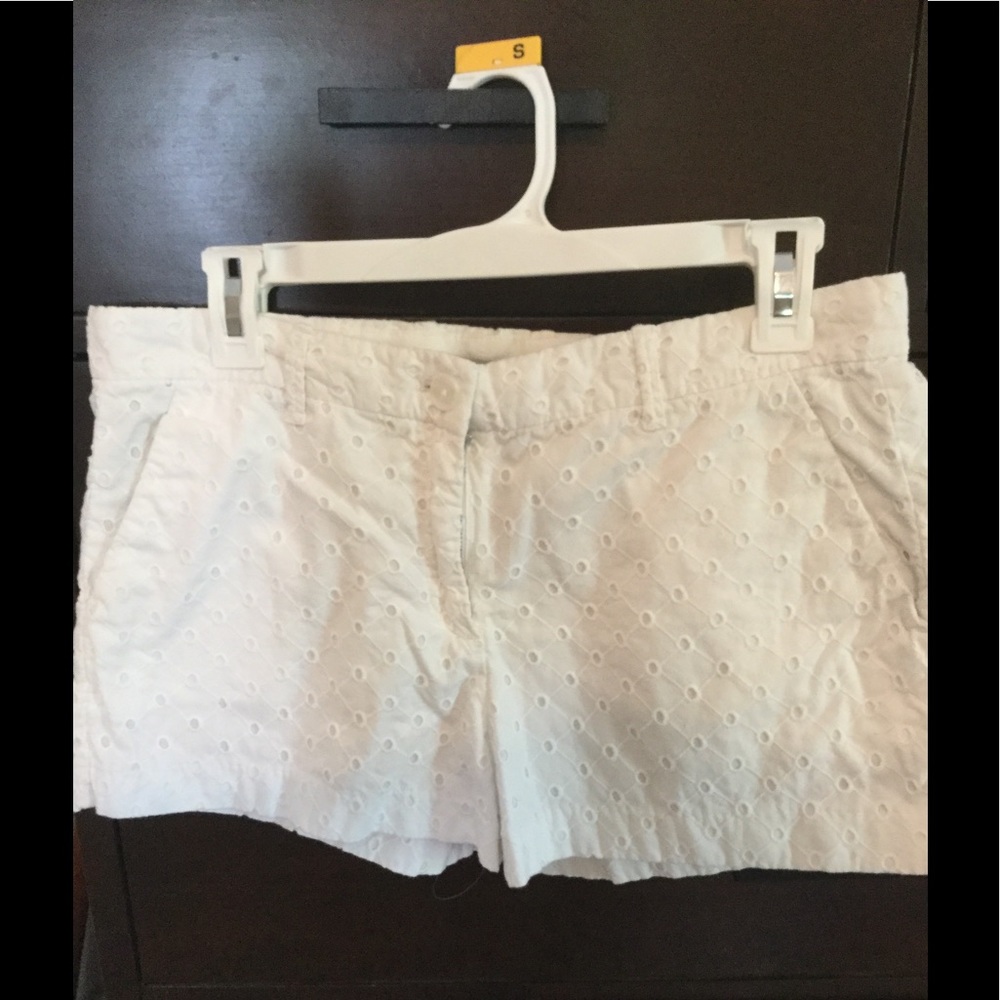 Gap eyelet shorts