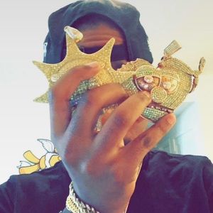 Meet your Posher, Richard