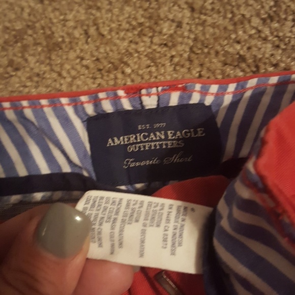 Shorts - Picture 3 of 4