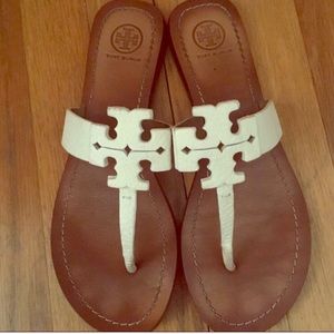 Tory Burch Sandal 9 white sandals ! beautiful 🎉