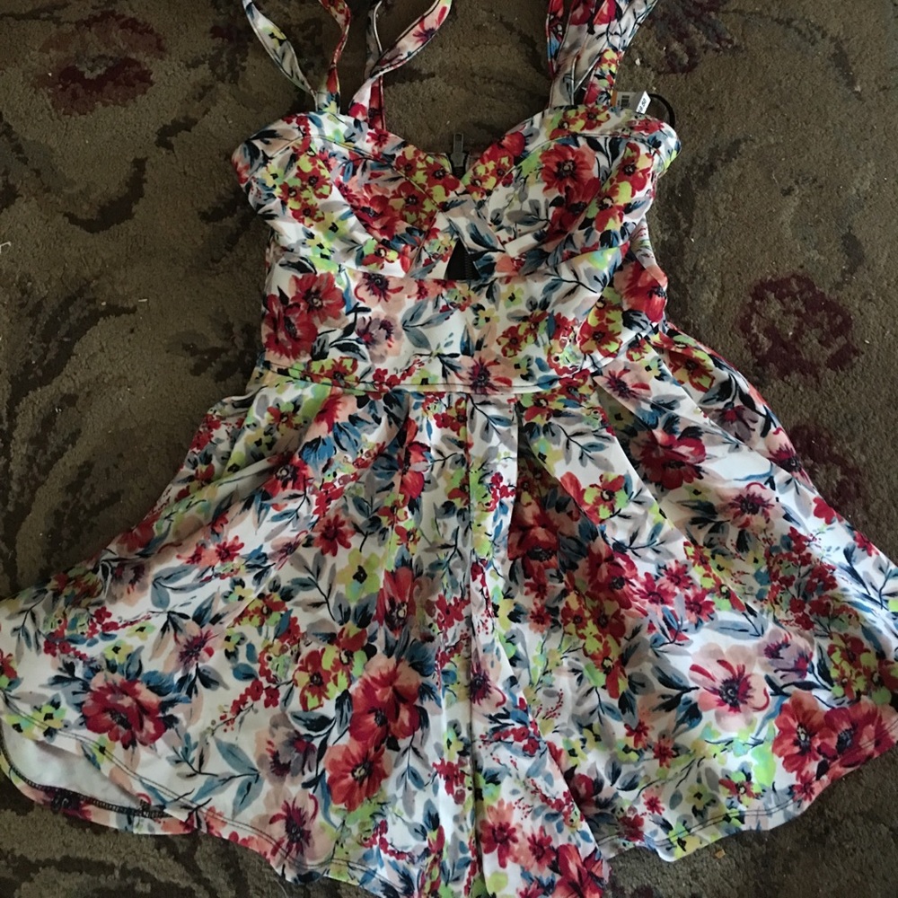 Flower dress romper