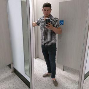 Meet your Posher, Victor