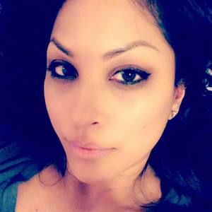 Meet your Posher, Ivette