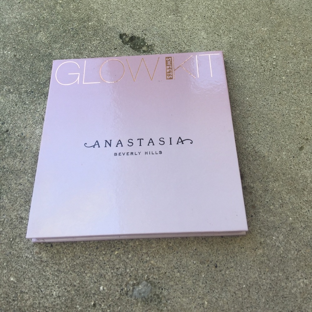 ABH sweets glowkit