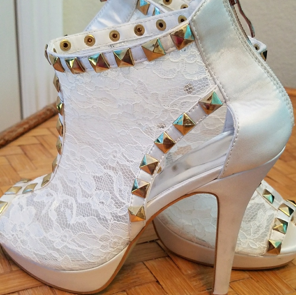 Wedding shoes or high heels