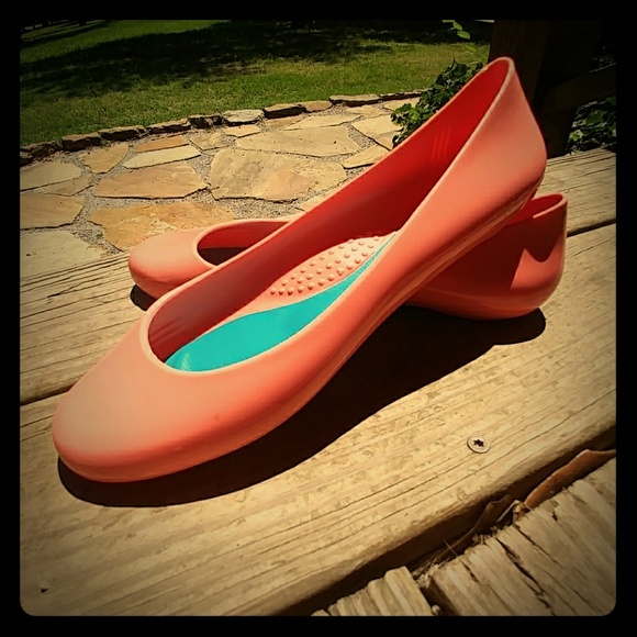 OKA Shoes - Rubber Flats