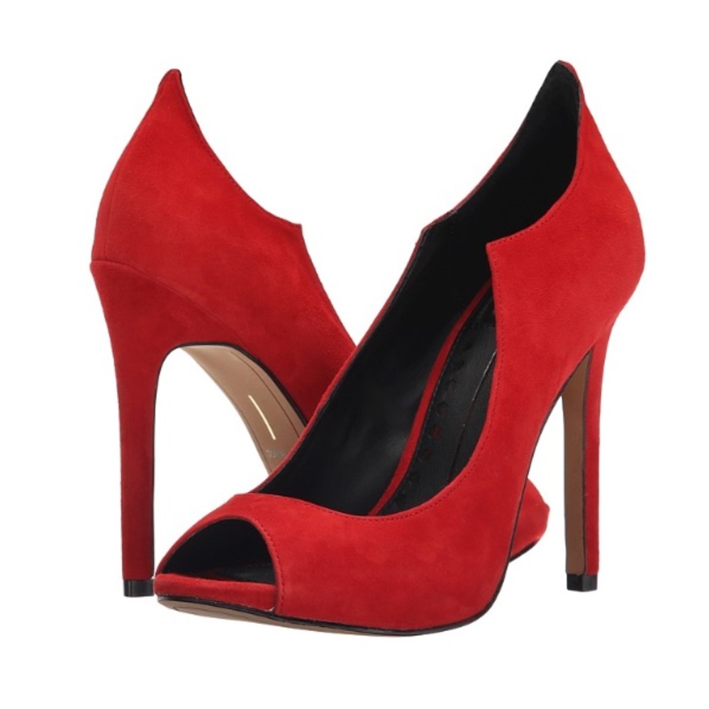 Brand new Dolce Vita Isabel heels in red 👠👠