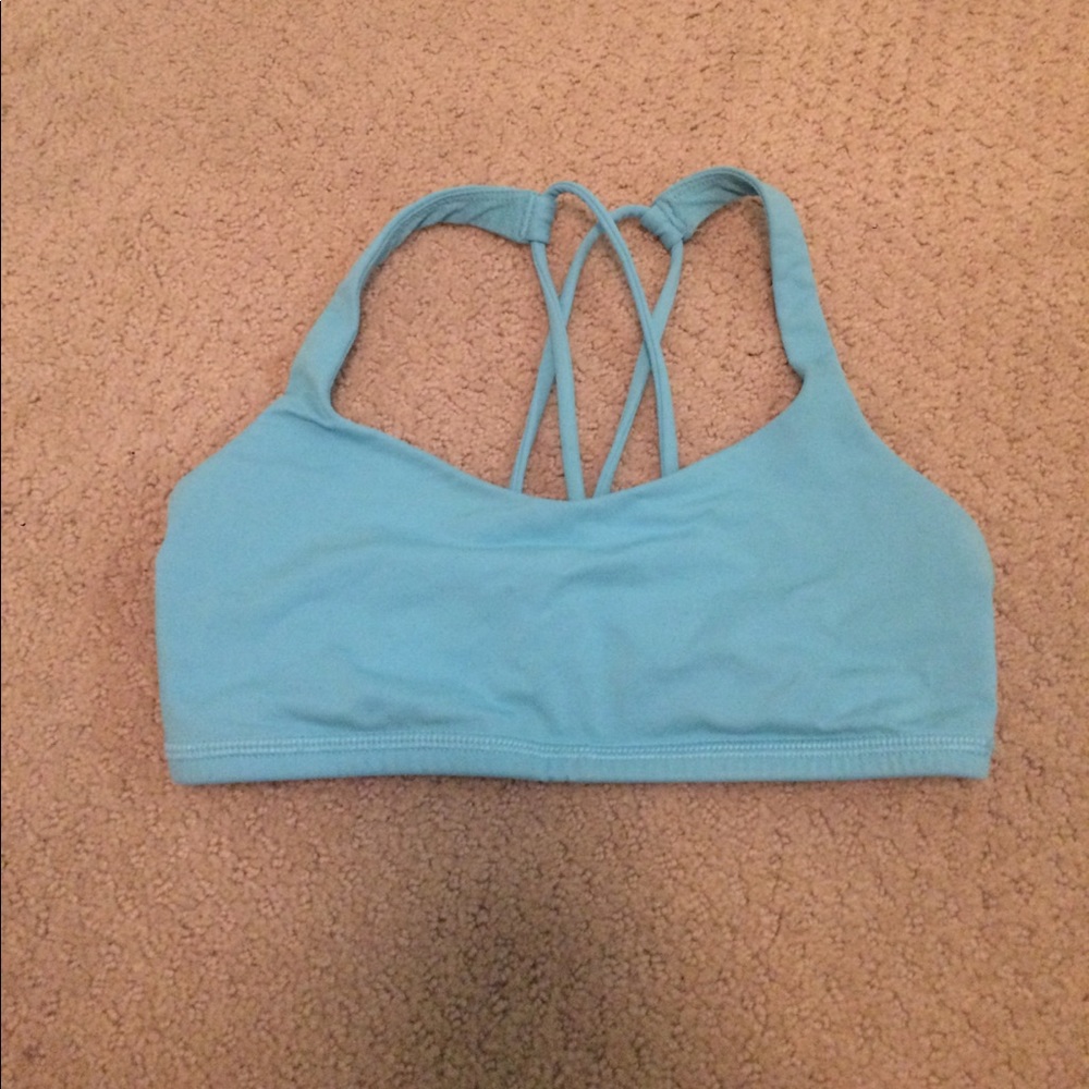 Lululemon sports bra