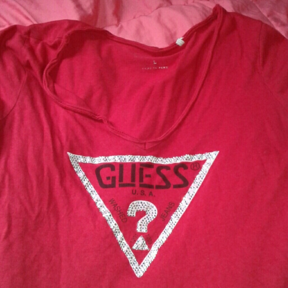 Guess Tee