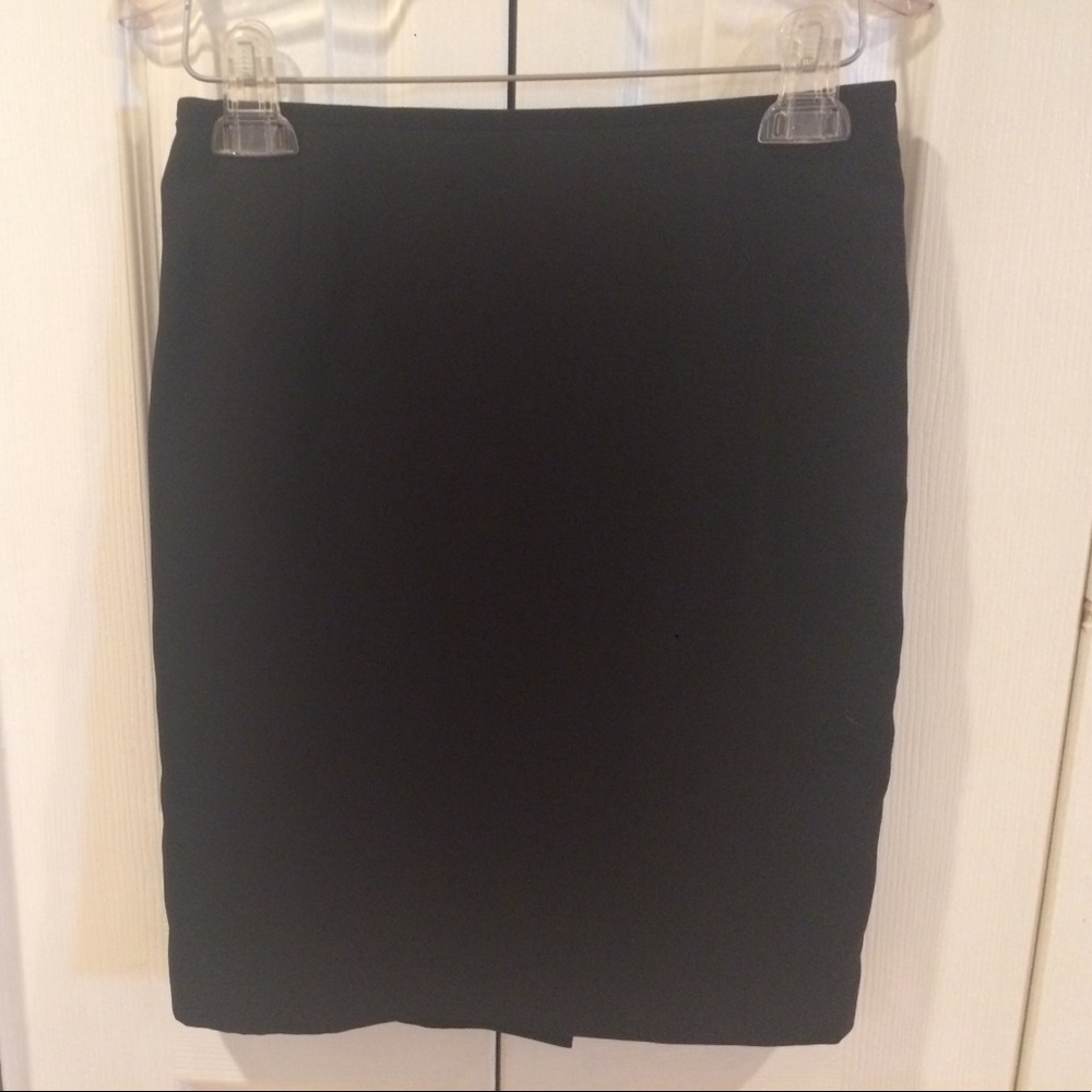 Calvin Klein black skirt. Sz. 2P