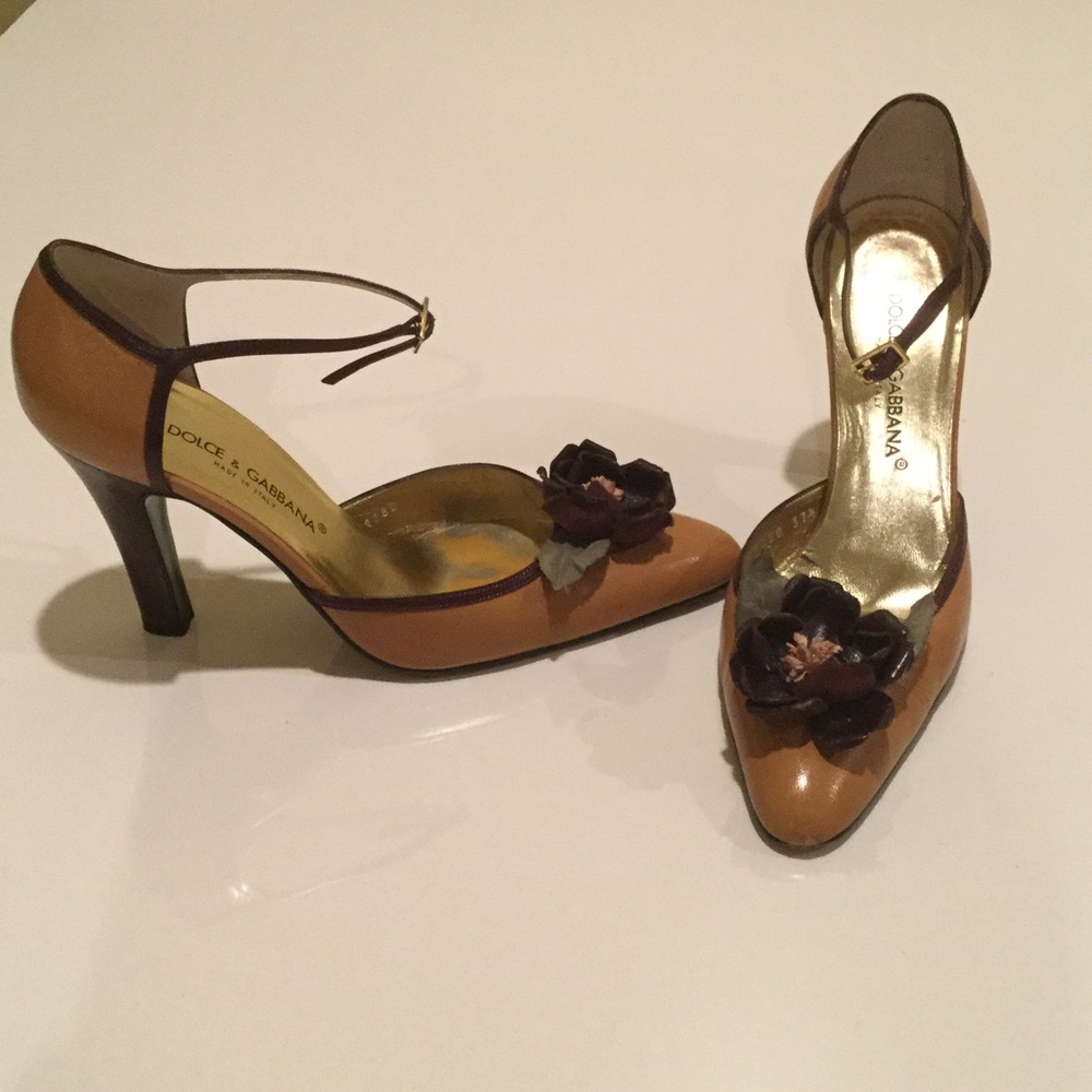 Dolce and Gabbana ankle strap pumps
