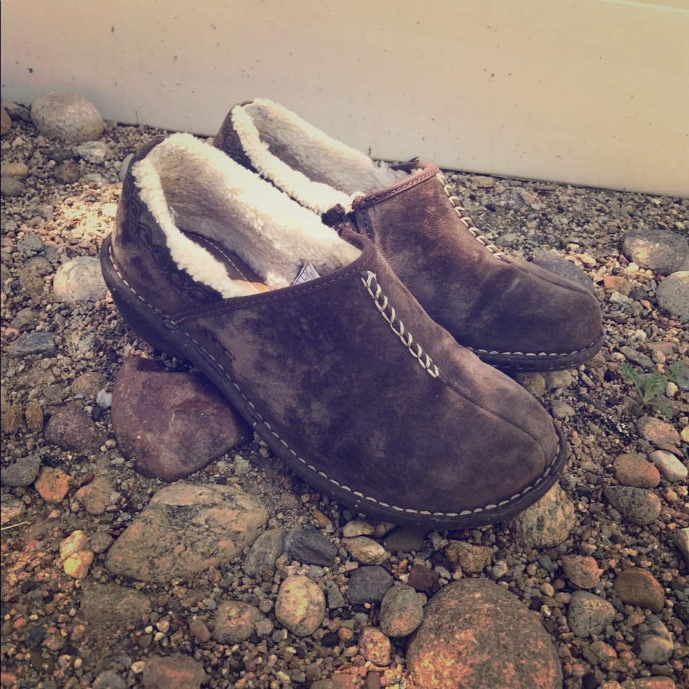 UGG loafers/moccasins