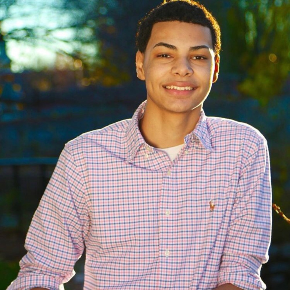 Meet your Posher, Christian