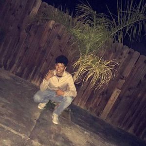 Meet your Posher, Luis