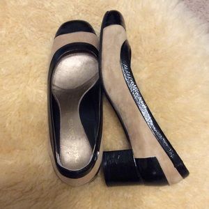 GUC [Dana Davis] chunky heels