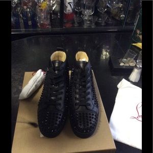 Christian louboutin size 7