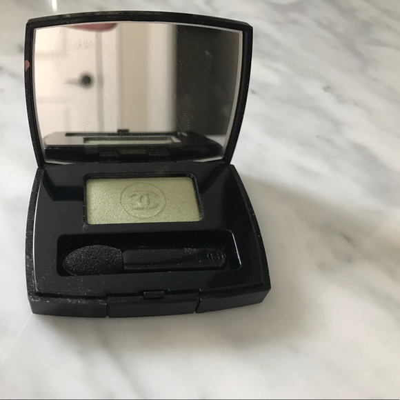 CHANEL OMBRE ESSENTIELLE EYESHADOW in bamboo - Picture 4 of 4