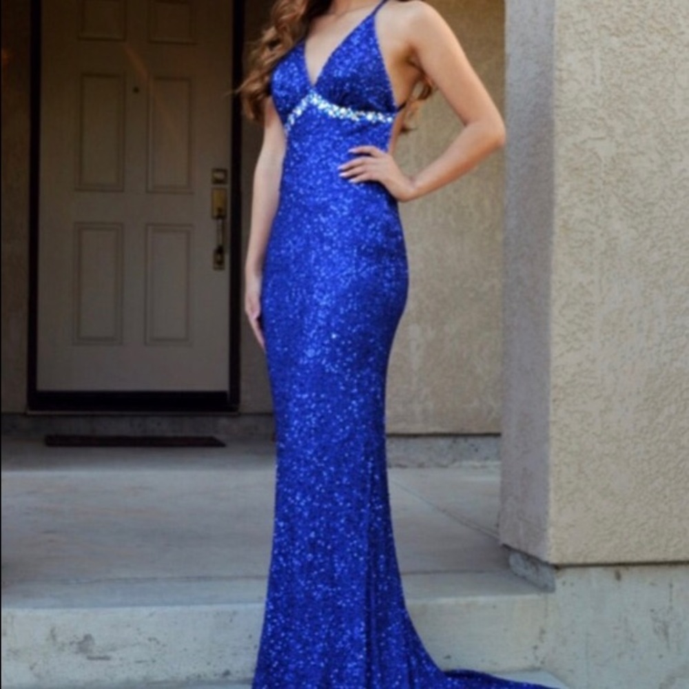 Beautiful royal blue sequined prom dress
