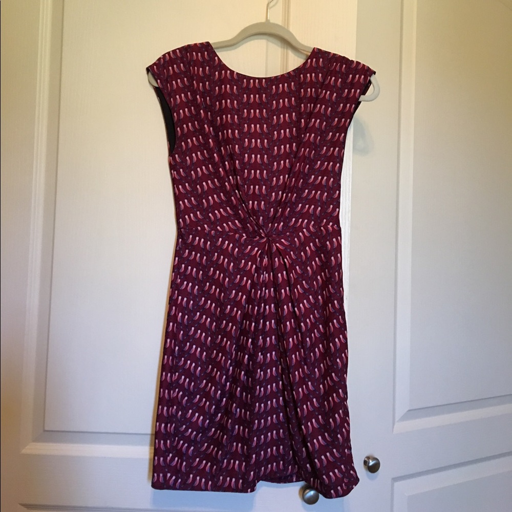 Trafaluc Zara Burgundy Front Pleat Bird Dress S