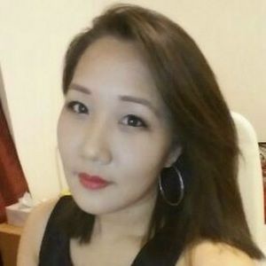 Meet your Posher, Em